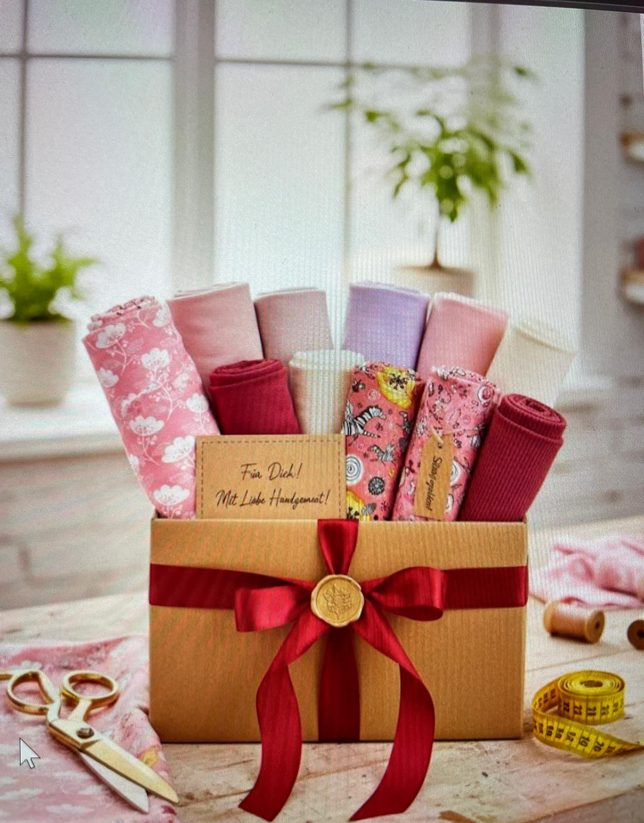 Überraschungspaket 4,5-5 Meter "Kids & Baby Dream" / Mädchen groß Überraschungspaket 4,5-5 Meter "Kids & Baby Dream" / Mädchen groß